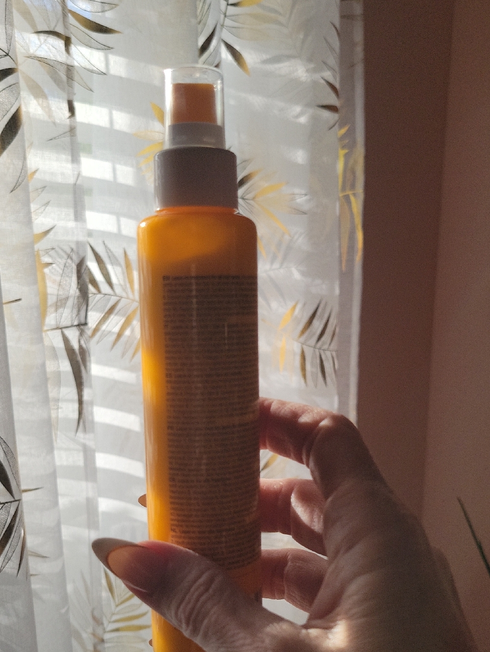 NWT MilkShake Incredible Milk Leave-in Treatment For All Hair Types - Picture 5 of 6